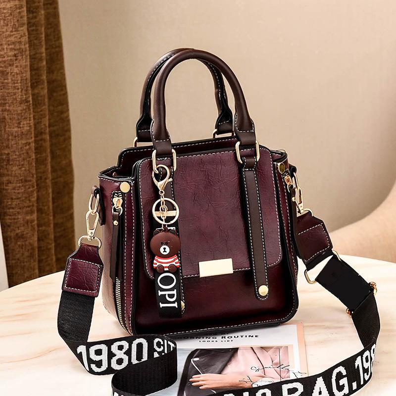 Stylish Bag Women's New Fashion All-Matching Retro Handbag Simple Casual Shoulder Messenger Bag Women's Fashion All-Matching