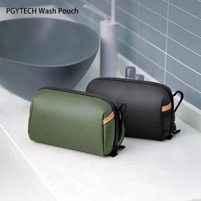 PGYTECH Wash Pouch Hanging Toiletry Bag for Men And Women Waterproof Dopp Kit Travel Makeup Bag Organizer for Toiletries & Cosmetics Action Camera Parts Bag