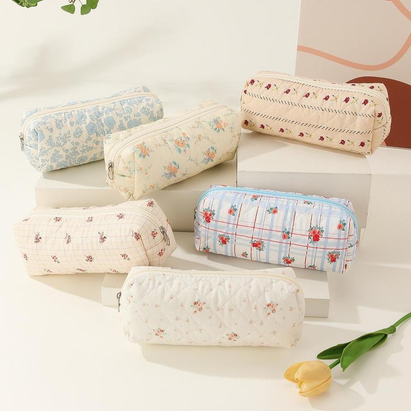 Floral Print Quilted Makeup Bag, Portable Lightweight Cosmetic Zipper Makeup Organizer Pouch for Outing & Travel, Cute Toiletry Bag for Women & Girls, Cruel Summer