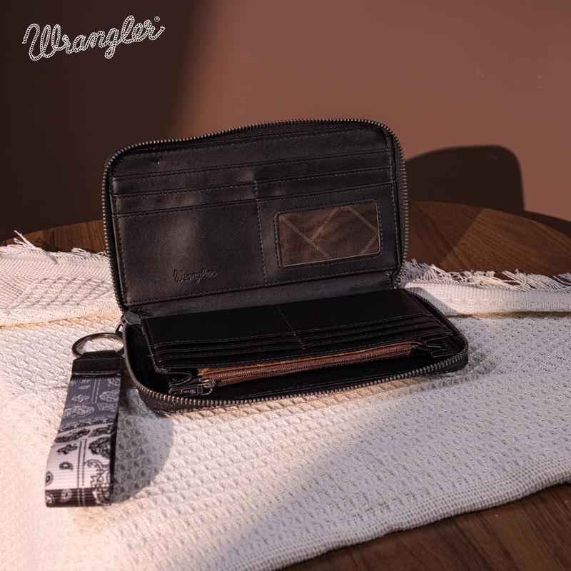 Wrangler Large Bifold Wristlet Wallets for Women Cash Wallet