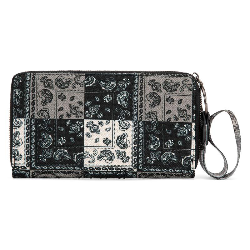 Wrangler Large Bifold Wristlet Wallets for Women Cash Wallet