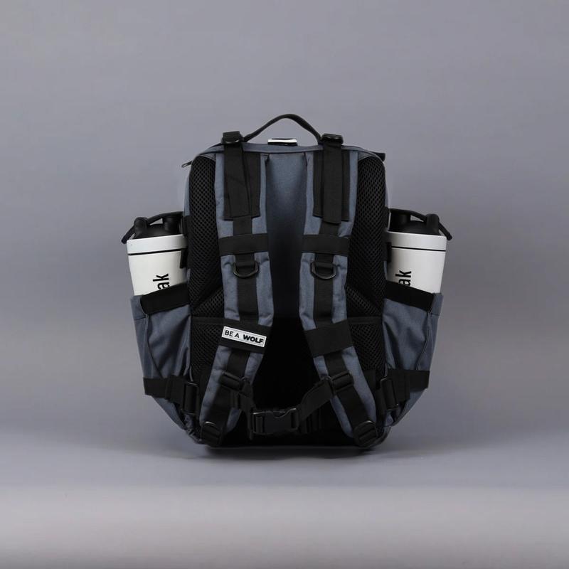 35L Backpack Achromatic