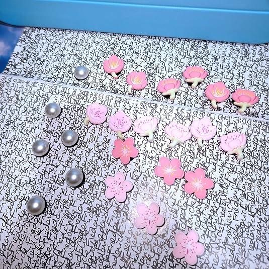 24 Pcs Charms for Bogg Bag, Accessories Charms for Bogg Bag, Pearls and Colorful Flowers for Bogg Bag Accessories, Inserts Accessories for Girls Handbag Beach Bag.