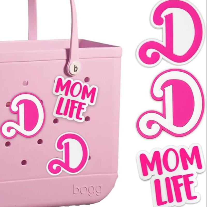 Mom Life & Initial Letter Design Ornament Set, 3 Counts set Creative Pendant Decoration for Bogg Bag, DIY Decorative Accessories for Beach Bag