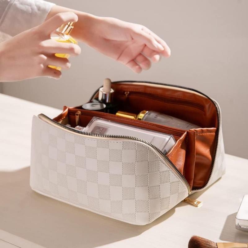 Toiletries storage bag, plaid checkered cosmetic bag, large capacity travel cosmetic bag, waterproof skin care bag, travel cosmetic bag, portable PU women's waterproof toiletry bag