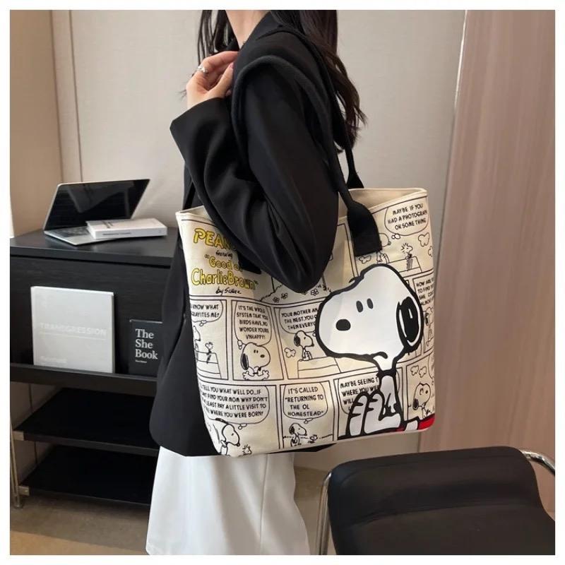 Canvas Bag Women High Capacity Bag Fashion Cartoon Snoopy Handbag Versatile One Shoulder Tote