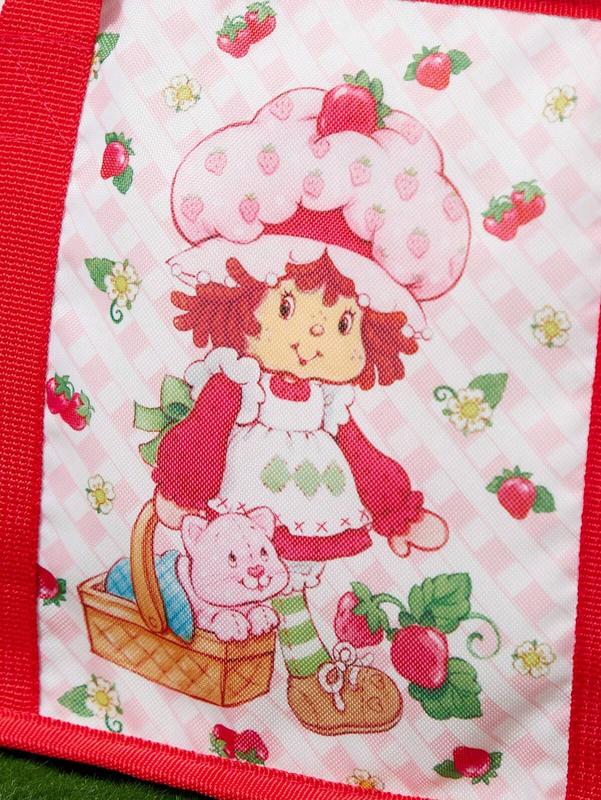 Strawberry Shortcake X SHEIN Cute Strawberry Printed RPET Thermal Insulated Lunch Bag