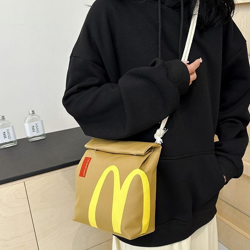 McDonald's Fun portable canvas casual women's paper bag (including accessories) is simple and durable, machine washable, buckle closure-a casual daily commuter backpack for women and men