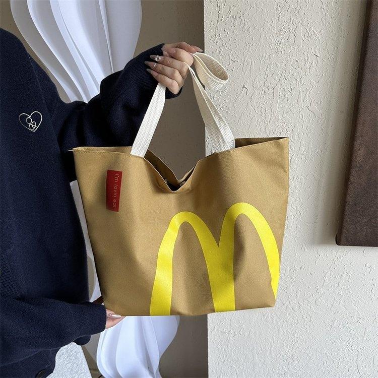 McDonald's Fun portable canvas casual women's paper bag (including accessories) is simple and durable, machine washable, buckle closure-a casual daily commuter backpack for women and men