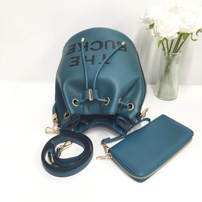 New style ladies' large capacity handbag solid color letter print messenger bag drawstring pleated belt wallet mother-and-child bucket bag-E68