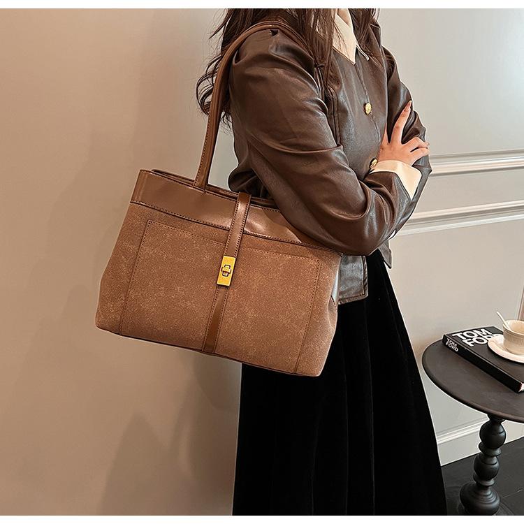 Shoulder Handbags for Women Vintage Vegan Leather Tote Purse Lightweight Trendy Soft Shoulder Bag with Zipper