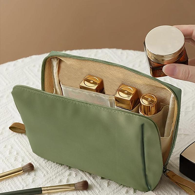 Mini Minimalist Waterproof Travel Makeup Bag, Portable Handheld Makeup Lipstick Storage Bag, Makeup Tool Organizer for Home & Travel, Christmas Gift