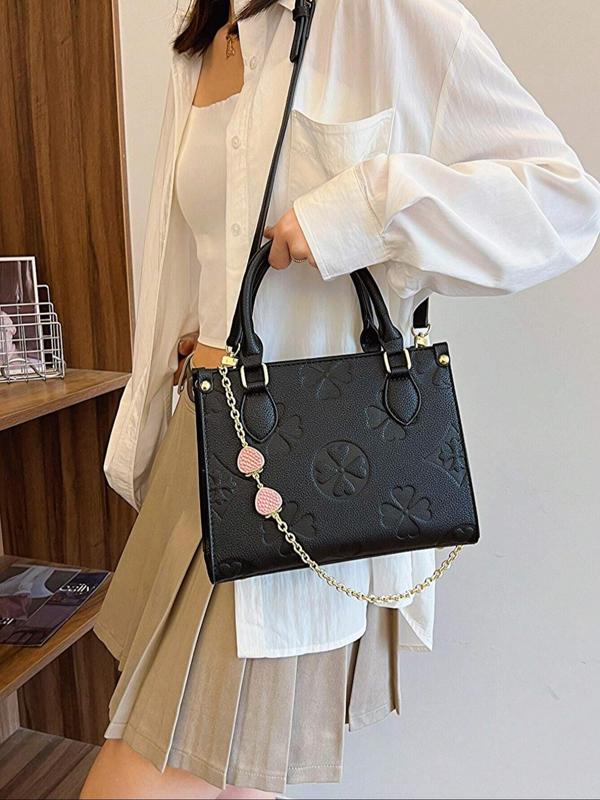 Women's Strawberry Decor Chain Strap Handbag, Casual Four-leaf Clovers Embossed Crossbody Bag for Daily Used, Trendy Versatile High-quality Daily Commuting Bag