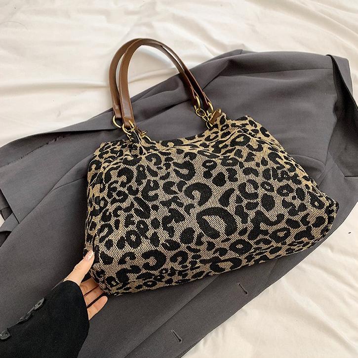 Women's Leopard Print Shoulder Bag, Fall New Style Large Capacity Tote Bag for Work & Daily Used, Personalized Trendy Underarm Bag  As Gifts, Fall Outfits, Fall Freshness