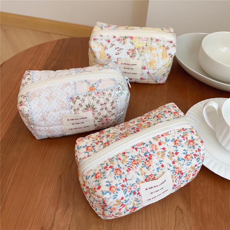 Floral Pattern Fashionable Makeup Bag, 1 Count Portable Travel Ladies' Hand-held Makeup Bag, Cosmetic Storage Bag for Women and Girls