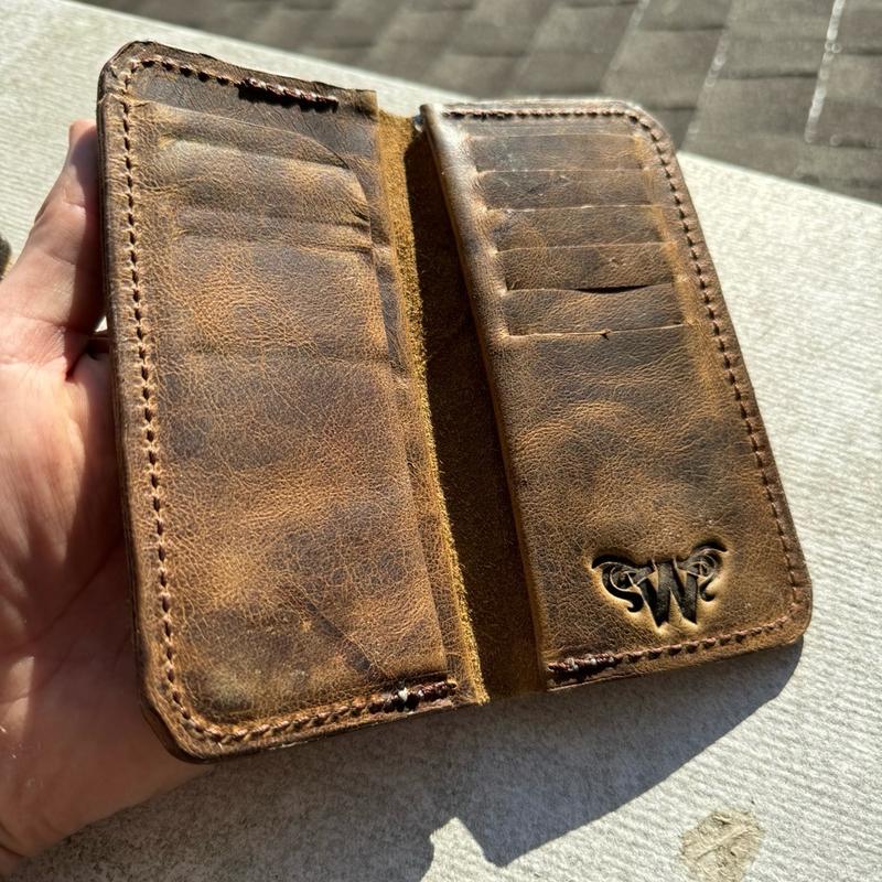 Men’s US Made Distressed Genuine Leather Roper Cowboy Wallet Western Wear for Men