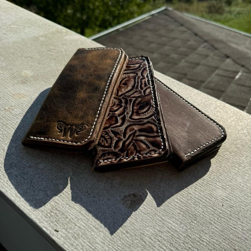 Men’s US Made Distressed Genuine Leather Roper Cowboy Wallet Western Wear for Men