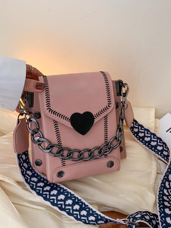 Fashion Chain Decorated Heart Decor Crossbody Bag, Simple Vintage Flap Shoulder Bag for Women, Casual Trendy Versatile High-quality Daily Commuting Bag, Girl Fashionable Shopping Bag, Luxury Designer bag