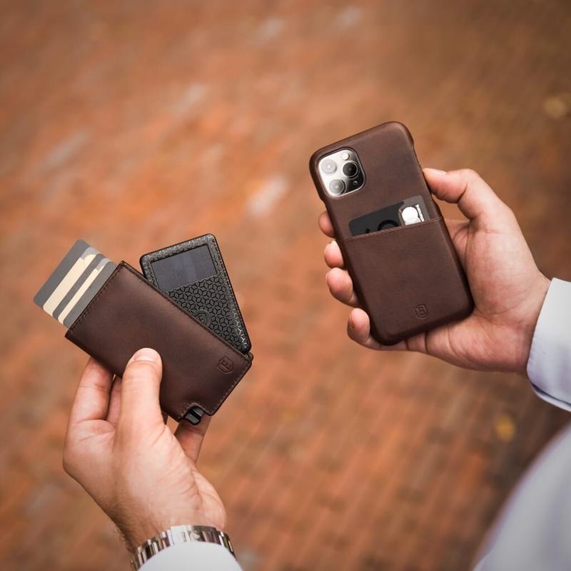 Ekster Wallet - Premium Leather Smart Wallet for Slim Storage and Quick Card Access