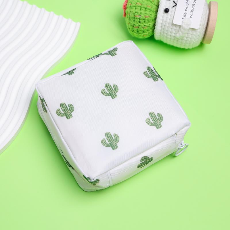 Lightweight Zippered Sanitary Napkin Pouch, Durable Cloth, Carry-On Travel Organizer