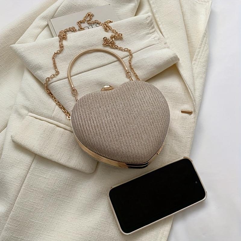 Korean Version of the Cute Heart-shaped Crossbody Bag, Fashionable Banquet Chain Peach Heart Handbag