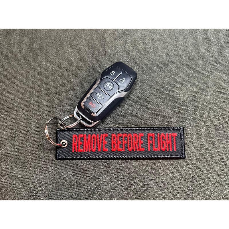 Remove Before Flight Pilot Aircraft Keychain Tag Travel Luggage Bag Tag