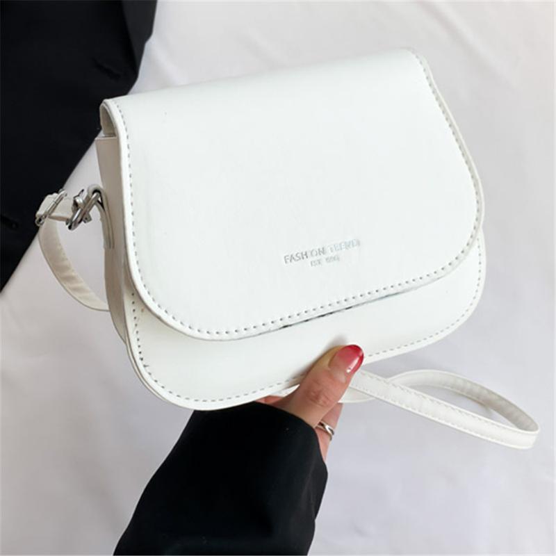 Stylish PU Leather Crossbody Bag Solid Color Flap Shoulder Bag Sling Bag for Daily Use Casual Mini Letter Graphic Flap Saddle Bag