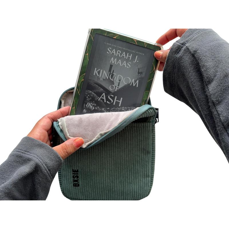 THE PASSENGER SLEEVE IN EVERGREEN